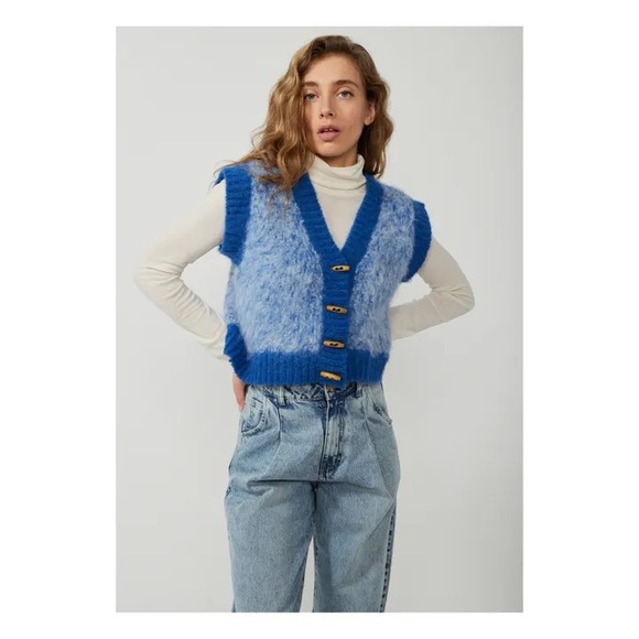 STELLA PARDO Paris Women’s Nelly Superfine Alpaca Knit Button Vest in Small Blue - Picture 1 of 15
